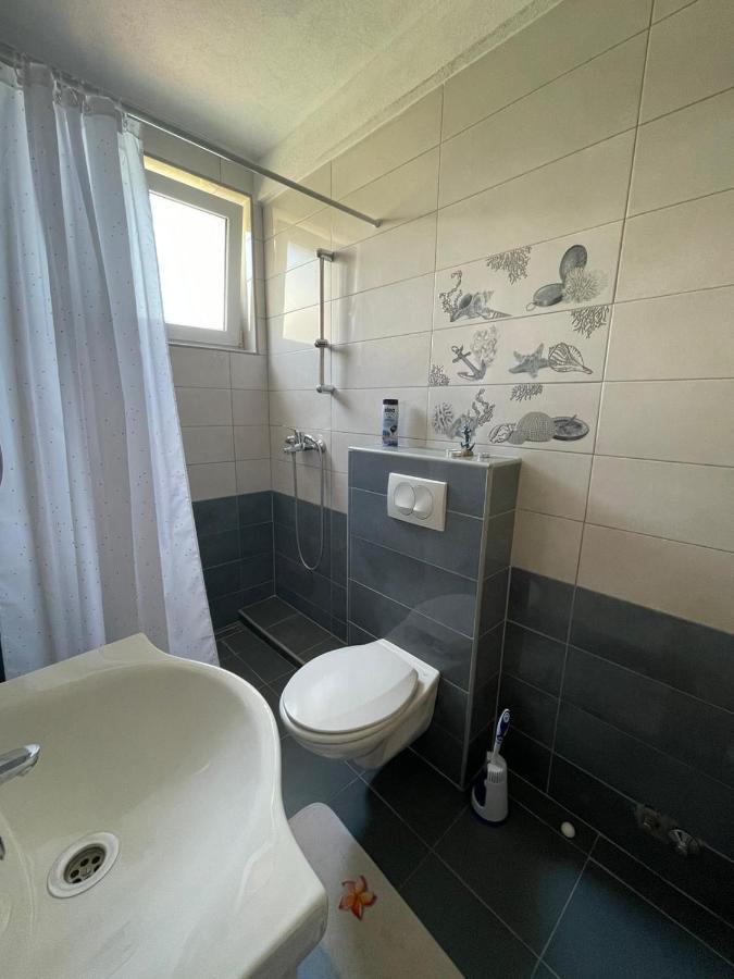 Apartmani Mateja Kaštela Exterior foto